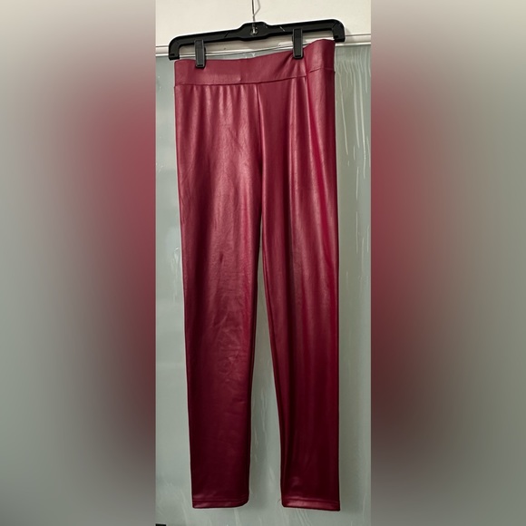 Faux leather leggings - Picture 1 of 3